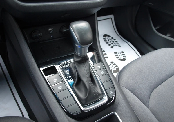 Hyundai IONIQ cena 78900 przebieg: 72965, rok produkcji 2020 z Racibórz małe 106